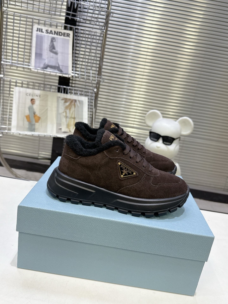 Pra*a sneakers